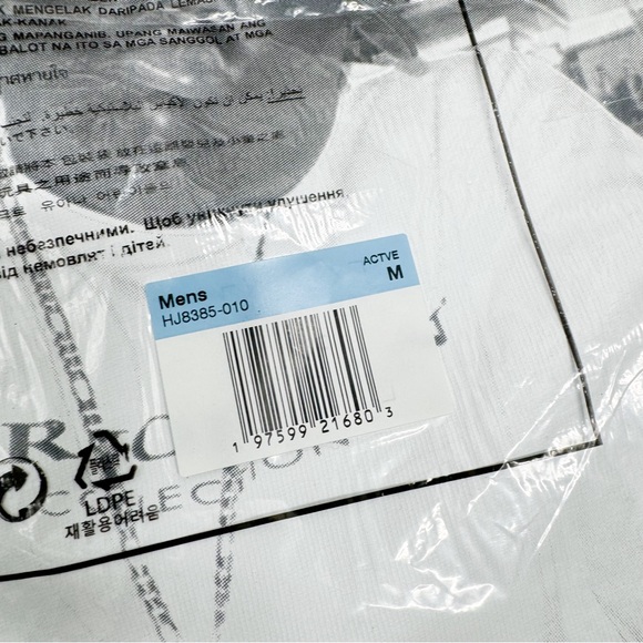 Supreme x Jordan Biggie S/S Tee 2024 - Picture 4 of 6